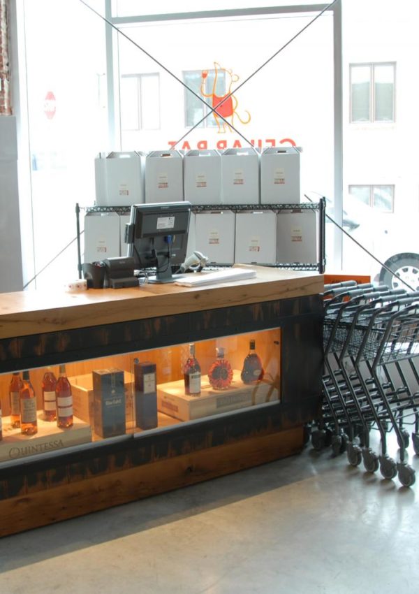 Cellar Rat Elmwood Reclaimed Timber