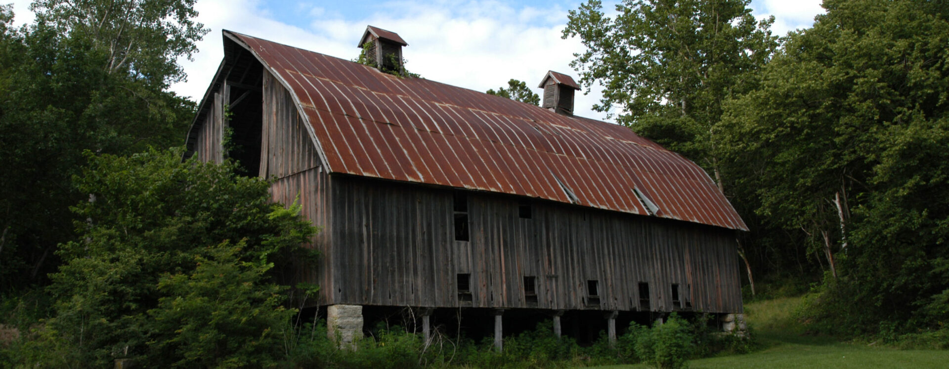 A old barn that can be repurposed to create wide plank wood flooring