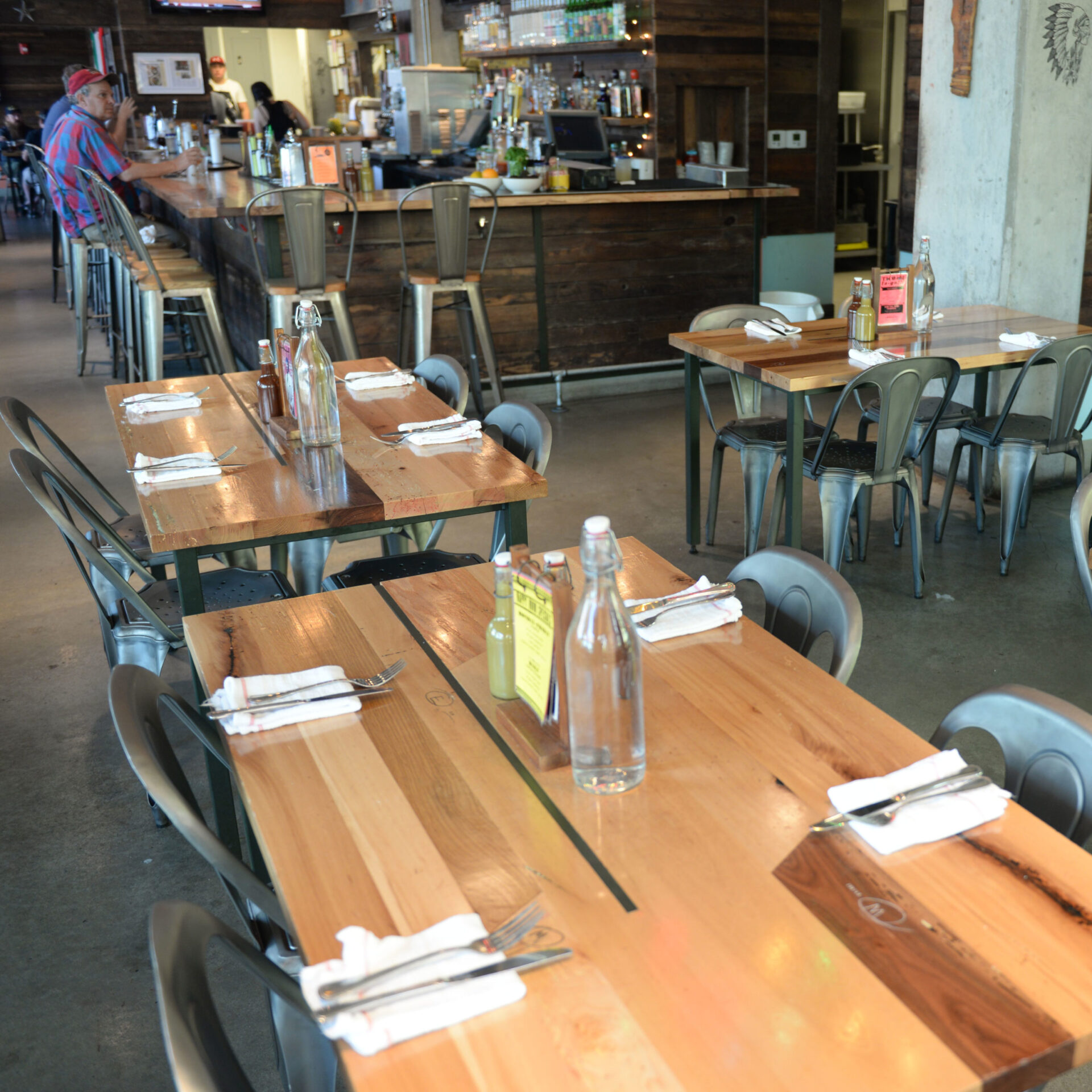 Restaurant table tops discount reclaimed wood